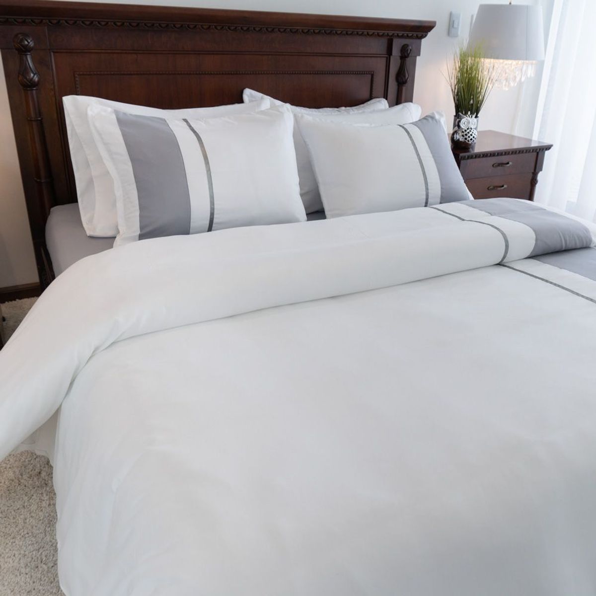 AMARE HOME - Set Duvet Cover blanco - Colección Speranza Semidoble.