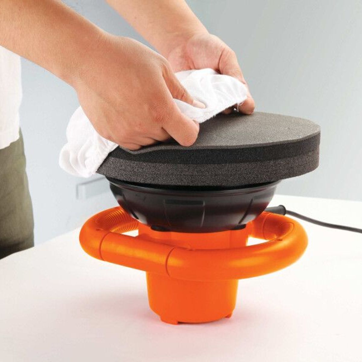 BLACK+DECKER - Polichadora 10 120W roto-orbital Black and Decker kp12k-b3