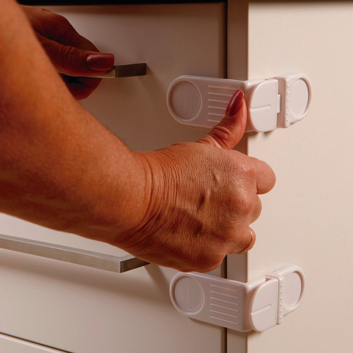 DREAM BABY - Angulos Bloqueo Cajones Para Bebe Paquete x 2 Und Dream Baby