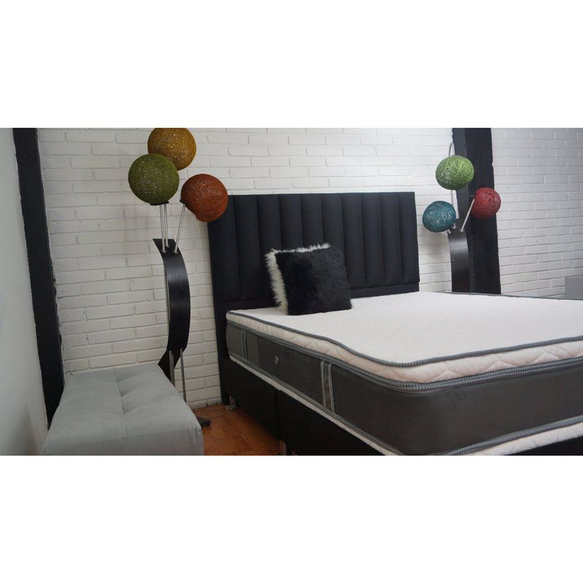 ESTILO Y CONFORT - Cabecero mónaco negro 120x125.