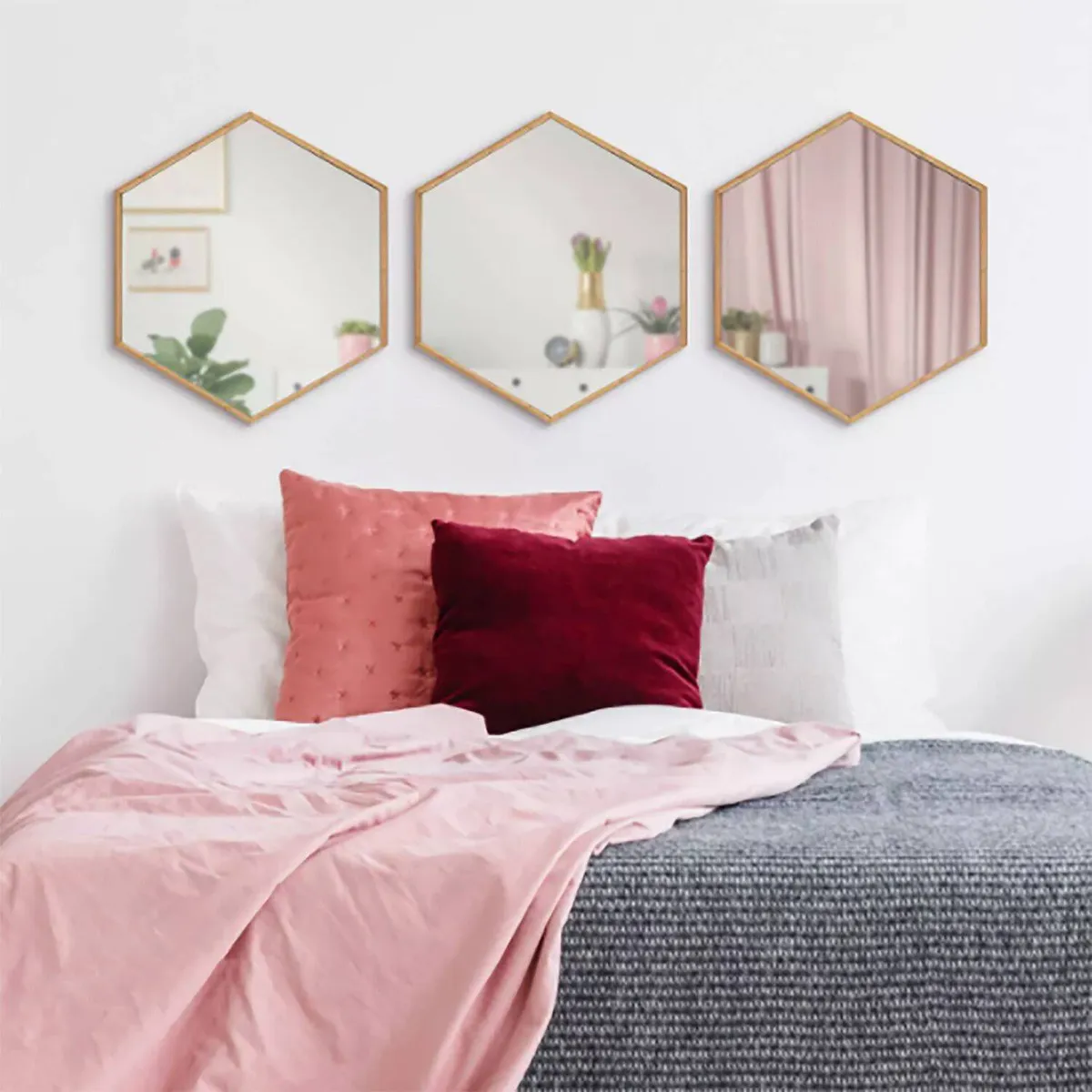 DE CASA - Set de tres espejos hexagonales