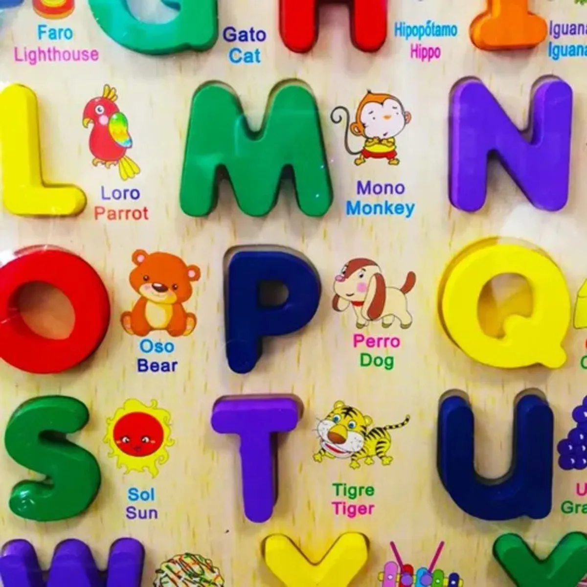 JUGUETERIA EXPRESS - Tablero didactico de madera ingles - español abecedario