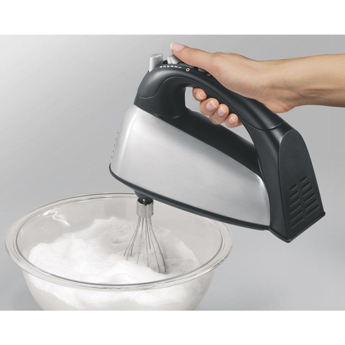 HAMILTON BEACH - BATIDORA DE PIE CLASICA DE 6 VELOCIDADES