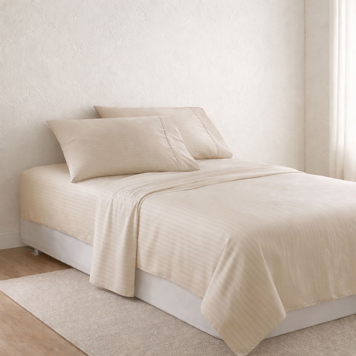 HAPPY BEAR - Juego Sabanas Sencillo Microfibra Beige Líneas