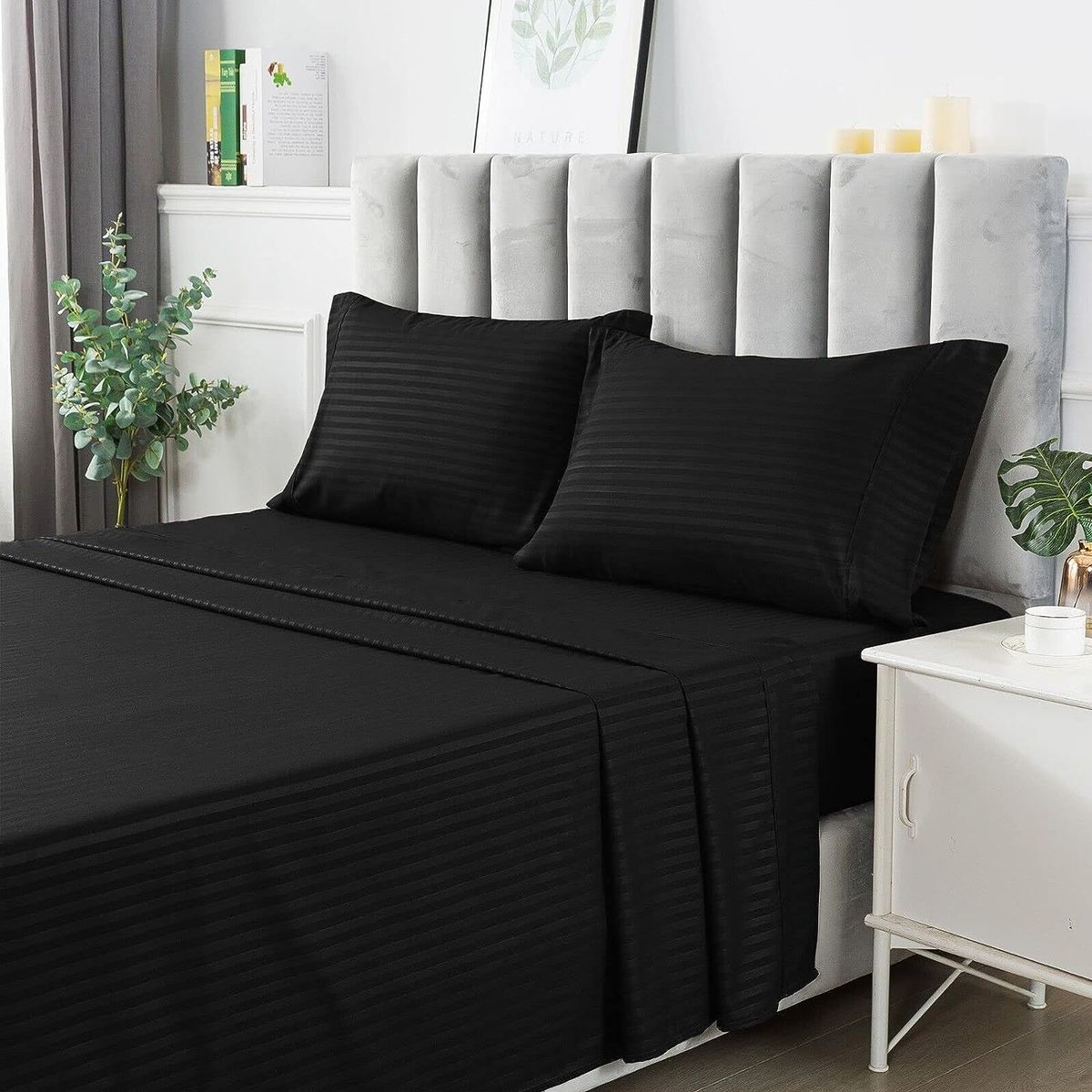 HAPPY BEAR - Juego Sabanas Semidoble Microfibra Negro Lineas