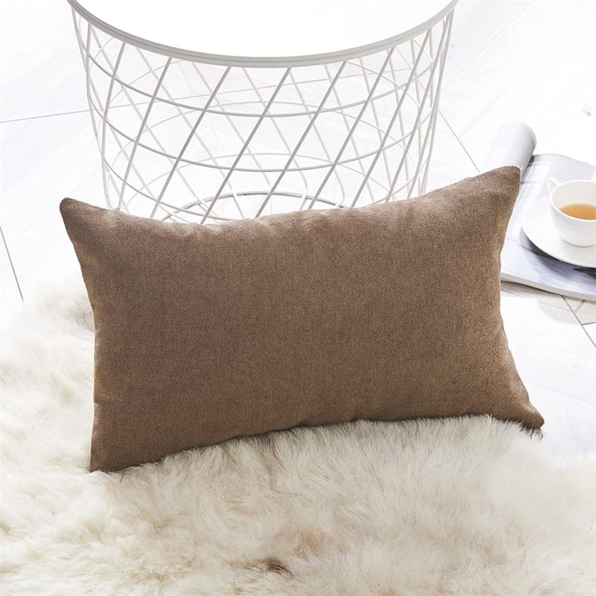 BANZAY - Almohada en Tela con Funda y Relleno 70x50 - Café claro