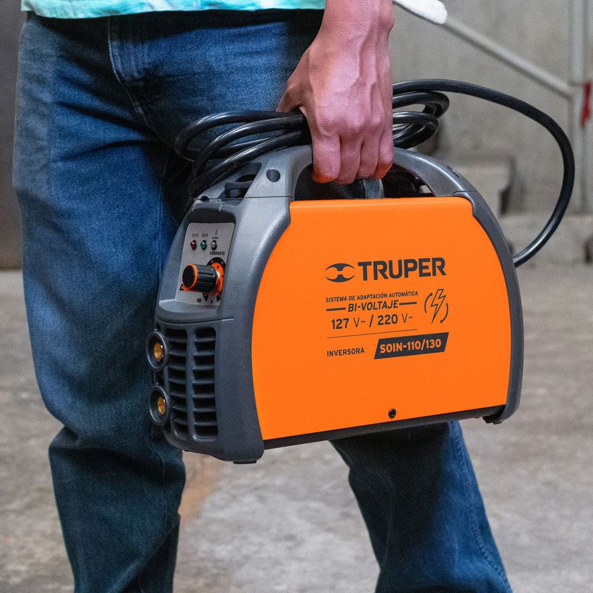 TRUPER - Soldador Inversor De Corriente De 130 A Y Doble Voltaje Truper