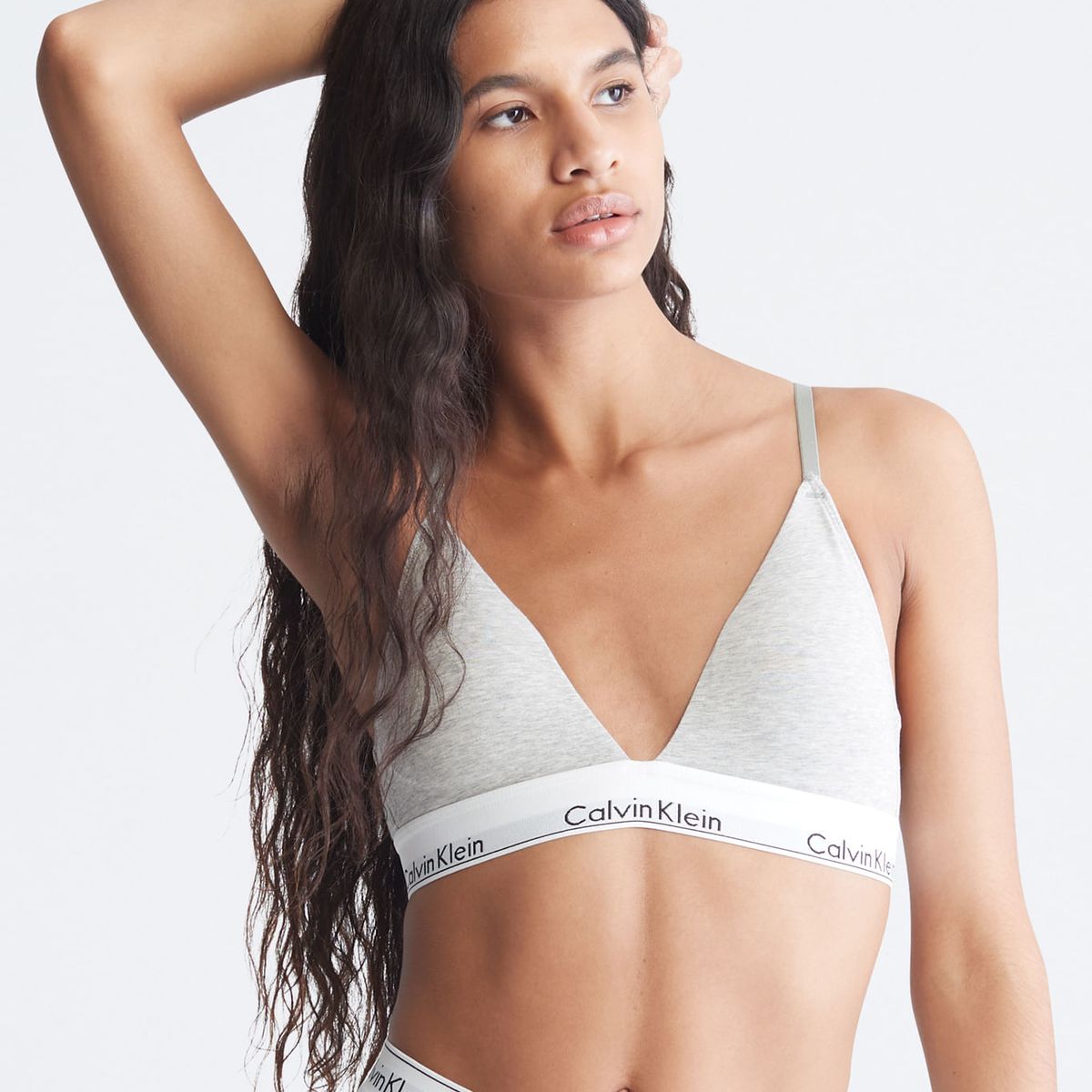 CALVIN KLEIN - Bralette Gris En Triángulo Para Mujer