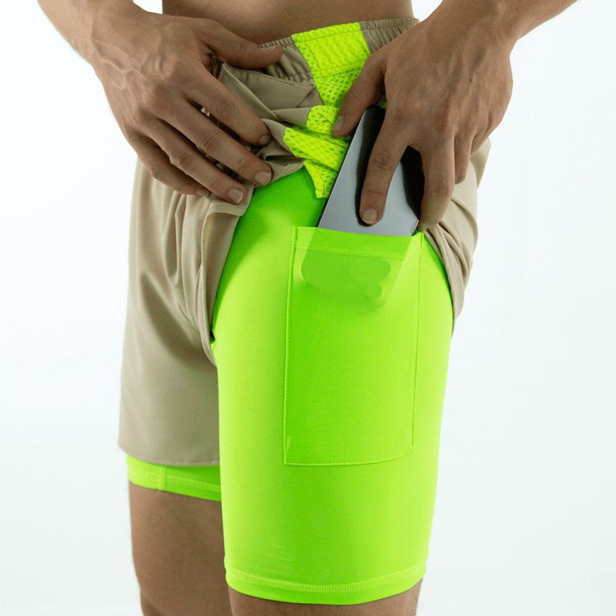 NO RULES - Pantaloneta running beige-neon.