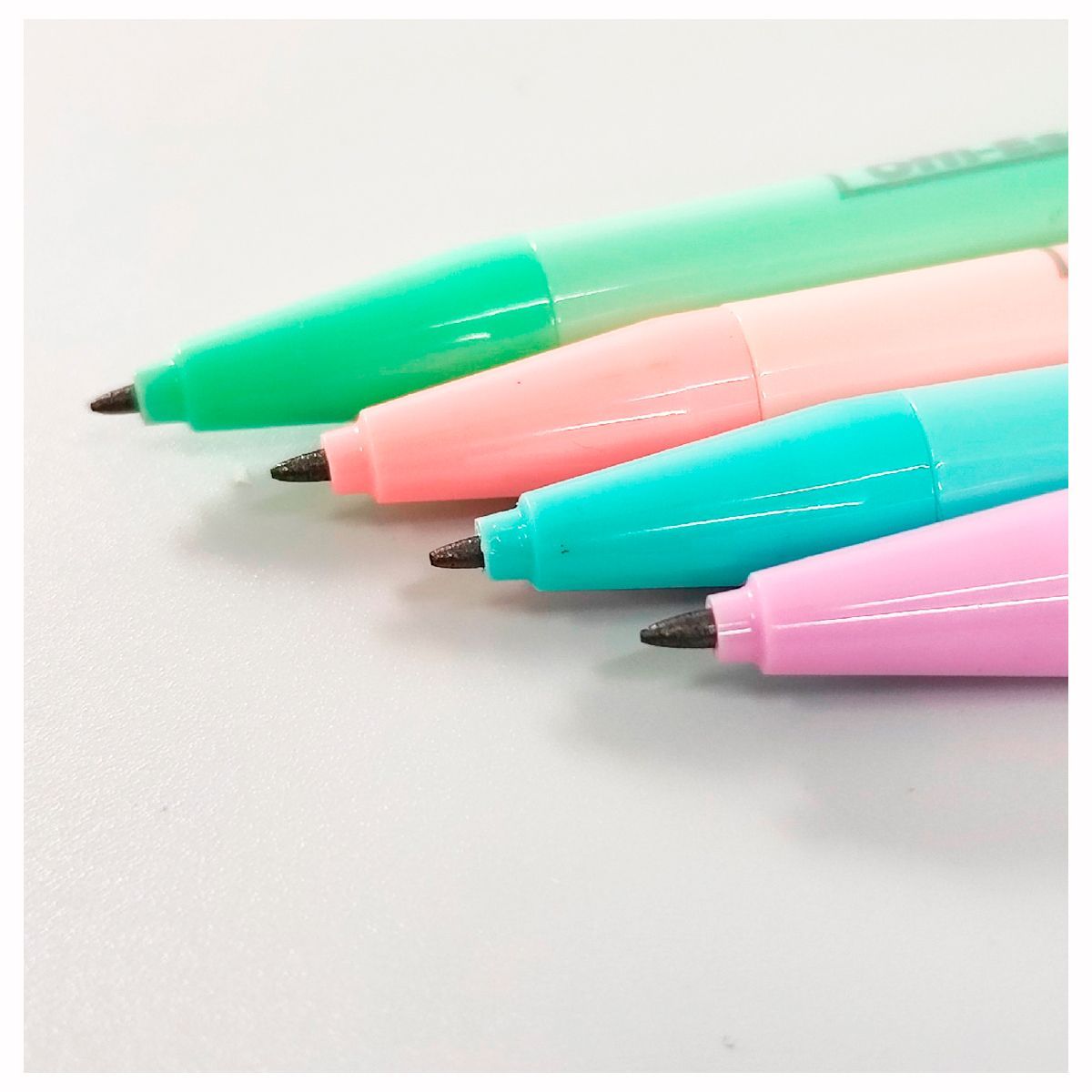 OFFI ESCO - Portaminas 2.0 Colores Pasteles + Caja De Minas X 12 Unids