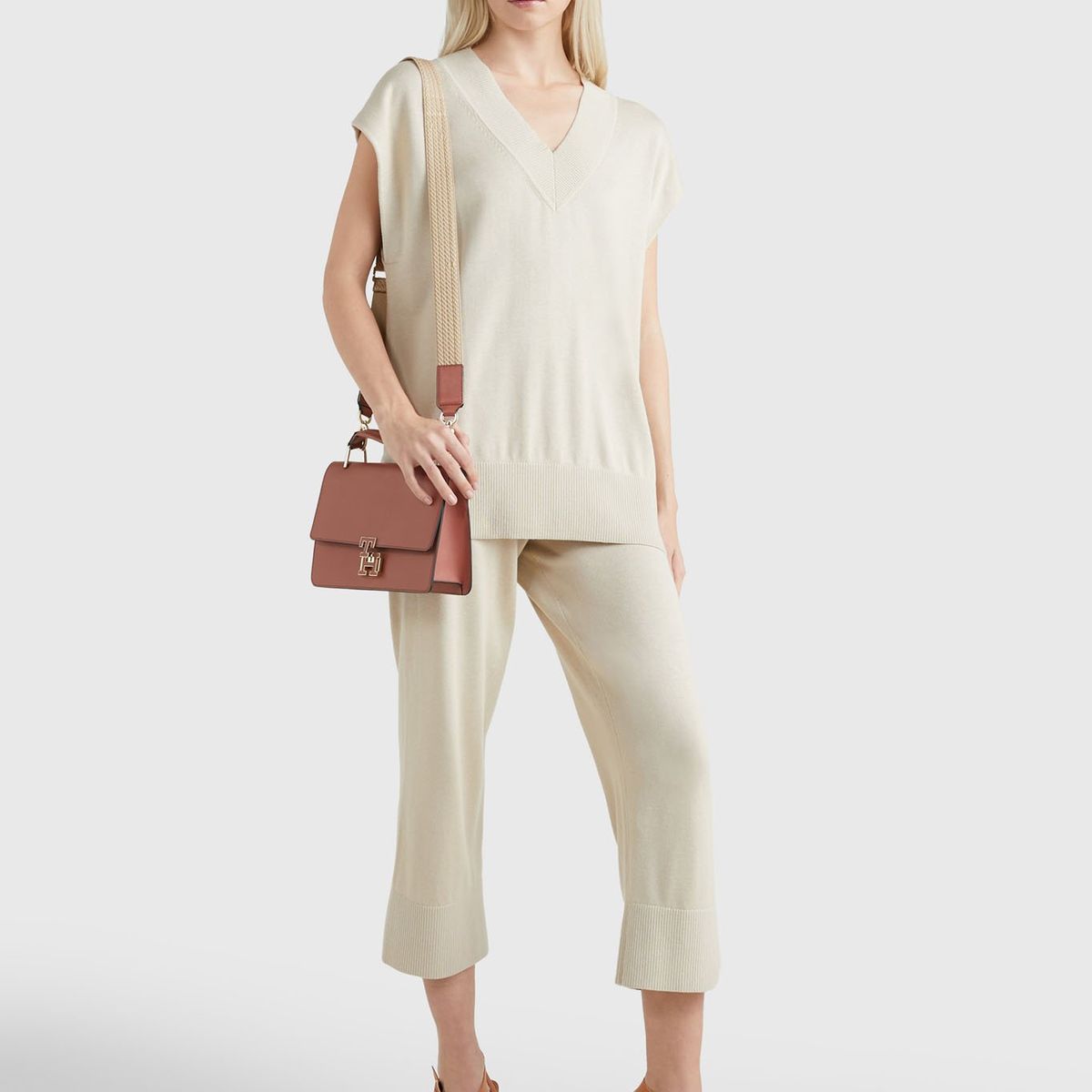 TOMMY HILFIGER - Saco Beige Amplio sin mangas Con Cuello V Para Mujer Tommy Hilfiger