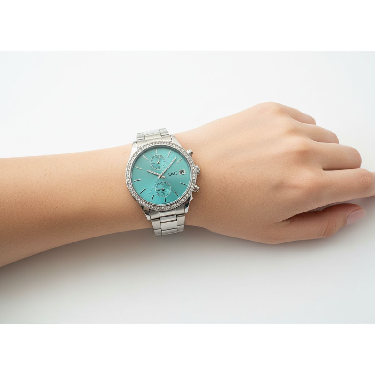 Q&Q - Reloj de moda para  Mujer Q&Q Plateado + Caja