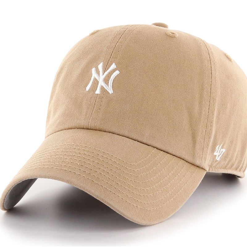 GOORIN BROS - Gorra 47 CLEAN UP NY Khaki/White - Hebilla.