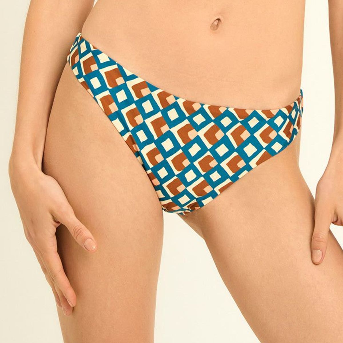 TOUCHE BALNEAIRE - Bikini bottom  Para Dama  Marca Touche Balneaire Ref  0P14033XS