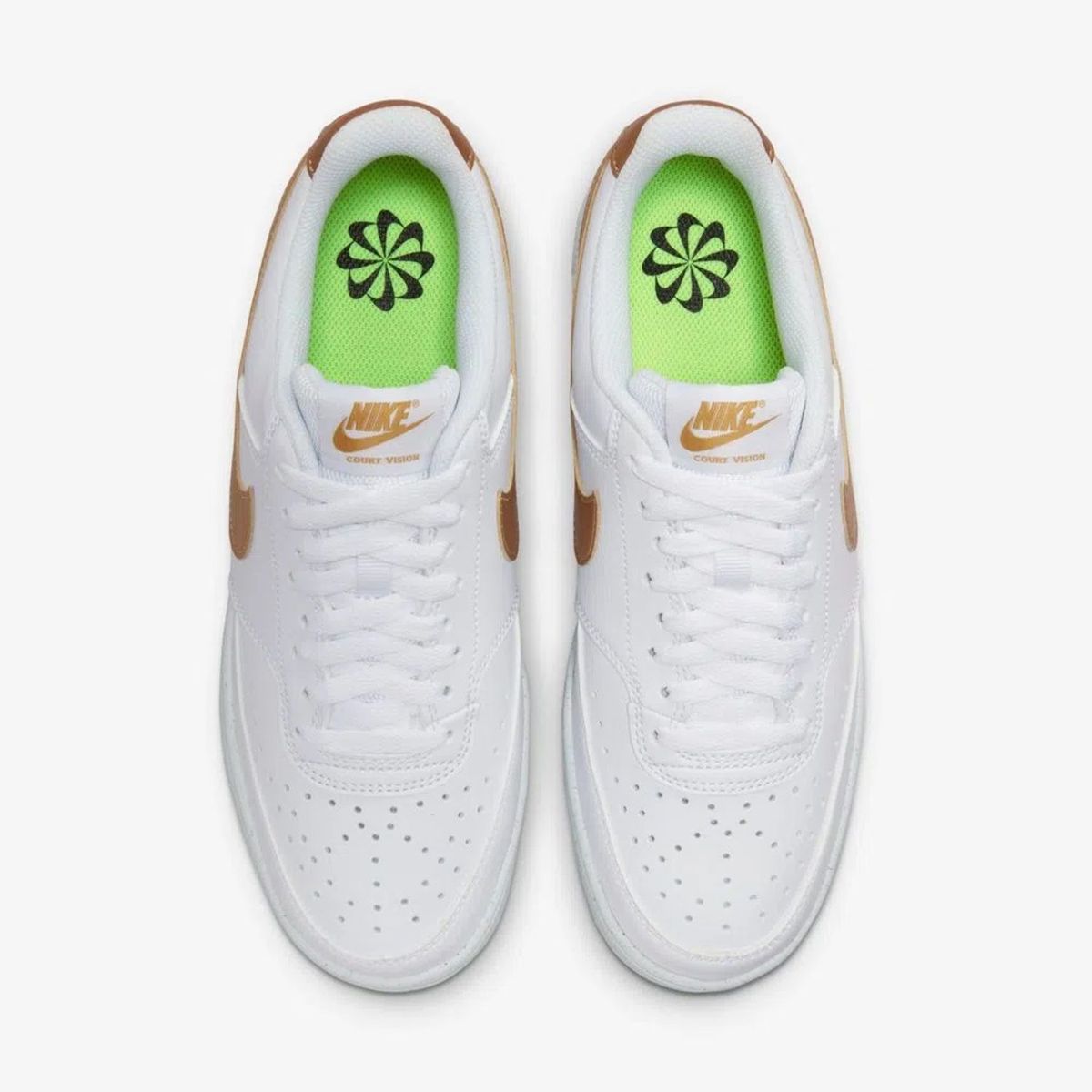 NIKE - TENIS NIKE MUJER COURT VISION LOW BLANCO DORADO