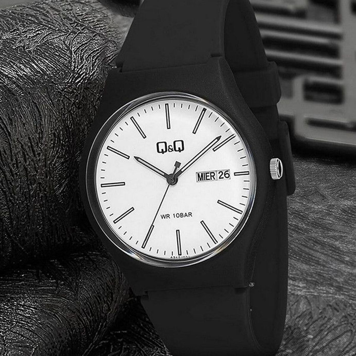 Q&Q - Reloj Q&q Qyq A212j00 Deportivo Unisex Impermeable + Estuche