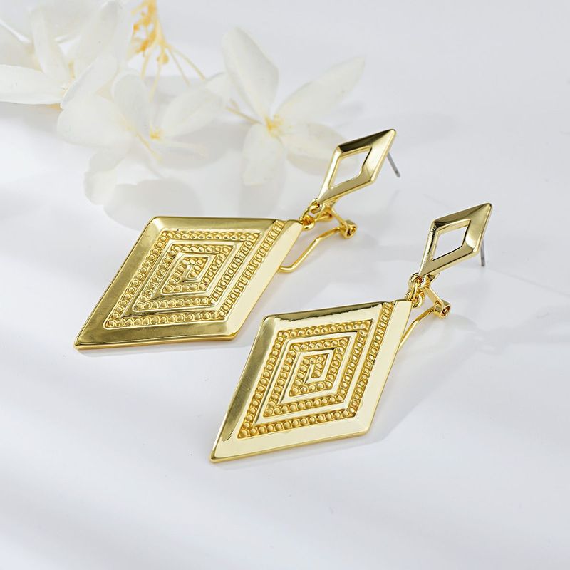 VERAMOREST - Aretes Dorados Luxe Veramorest_.