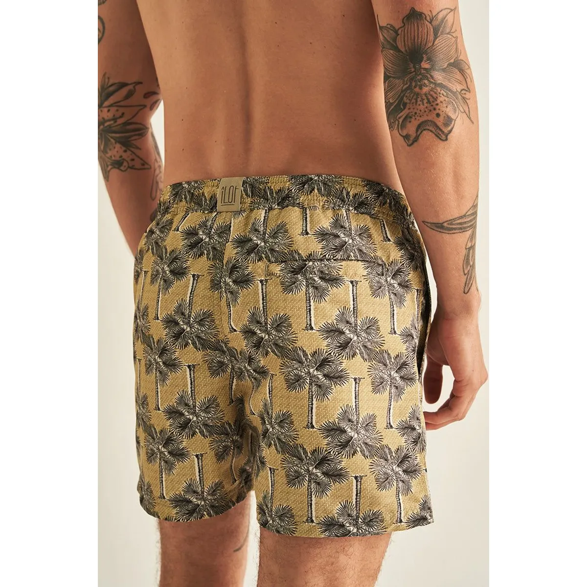 ILOT - PANTALONETA CORTA Referencia CH71032.