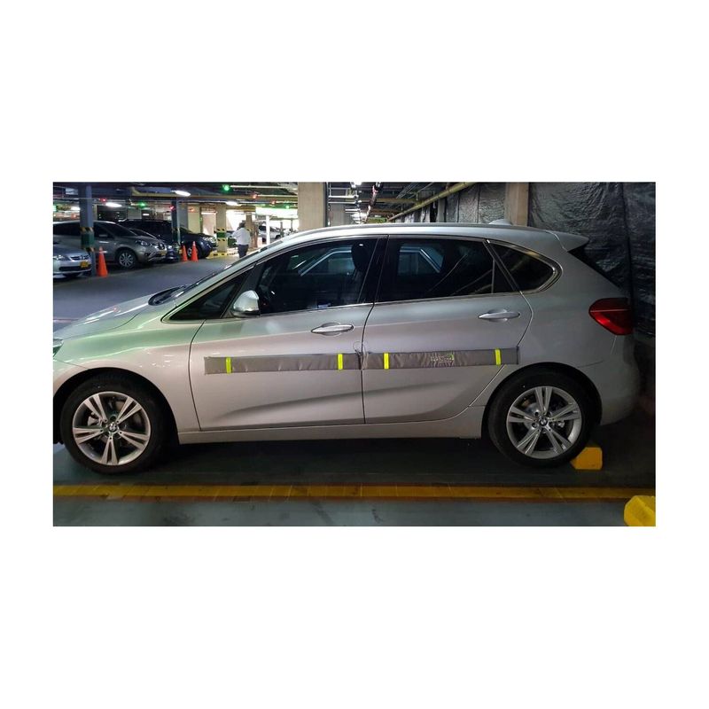 GENERICO - Protector de puertas para auto std 1 lado