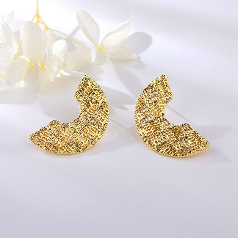 VERAMOREST - Aretes Dorados Veramorest_.