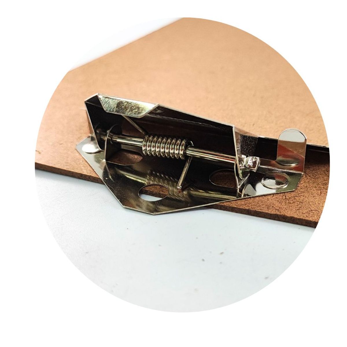 STUDMARK - Planillera - Tabla Legajadora en Madera Oficio