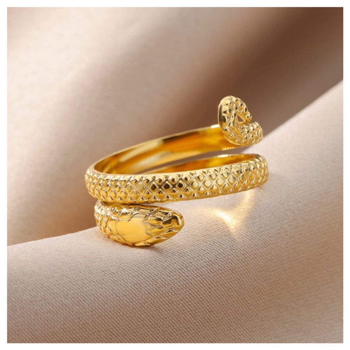 ACCESORIOS DE EVA - Anillo Ajustable para Mujer en Acero Inoxidable Serpiente_.