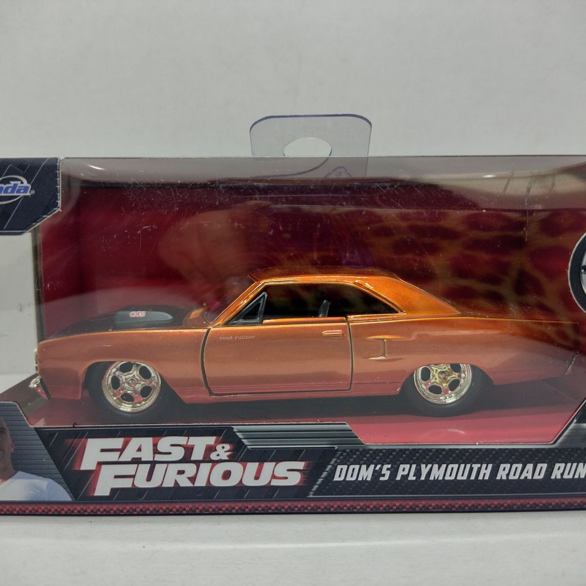 JADA TOYS - DOM´S PLYMOUTH ROAD RUNNER COBRE Rapidos y Furiosos