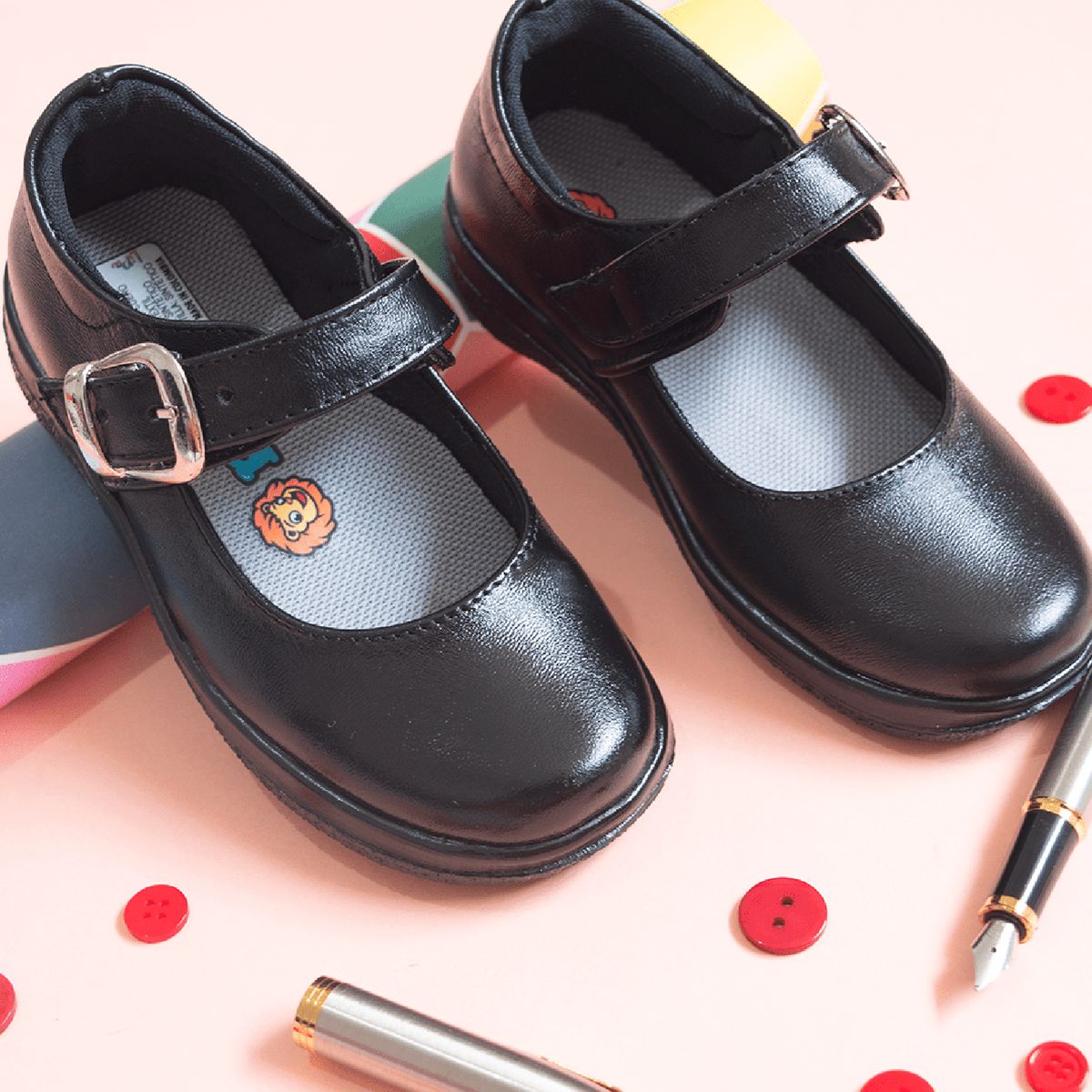 PAPOS - Zapatos Cole Mafalda - Negro