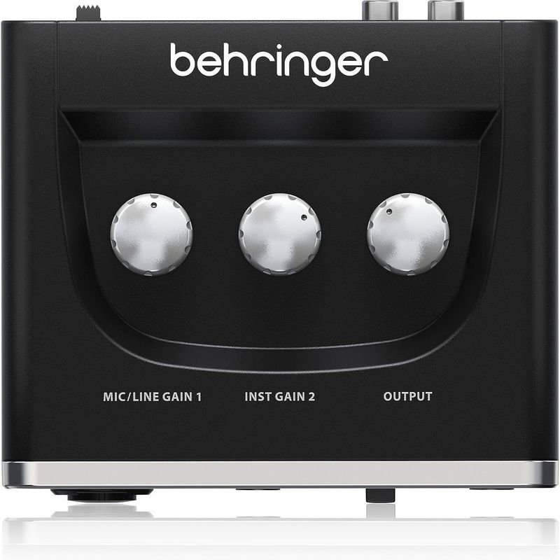BEHRINGER - Behringer U-phoria Um2 Pre-amp Xenyx