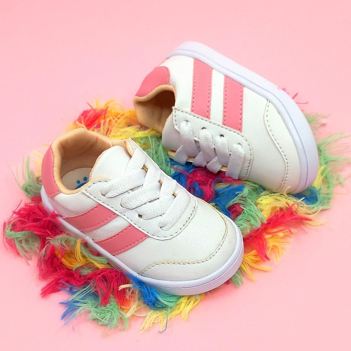 PAPOS - Zapatos Lara Blanco y Rosado Cordones - Crema