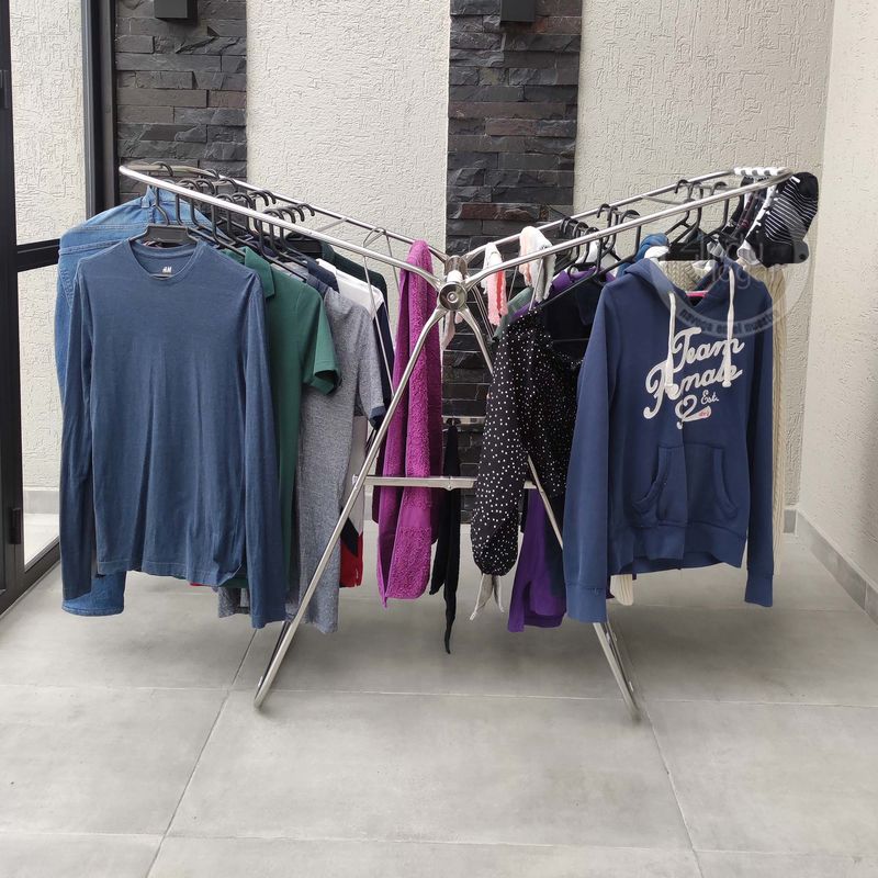 INDUHOGAR - Tendedero de ropa plegable de piso en acero inoxidable marca induhogar