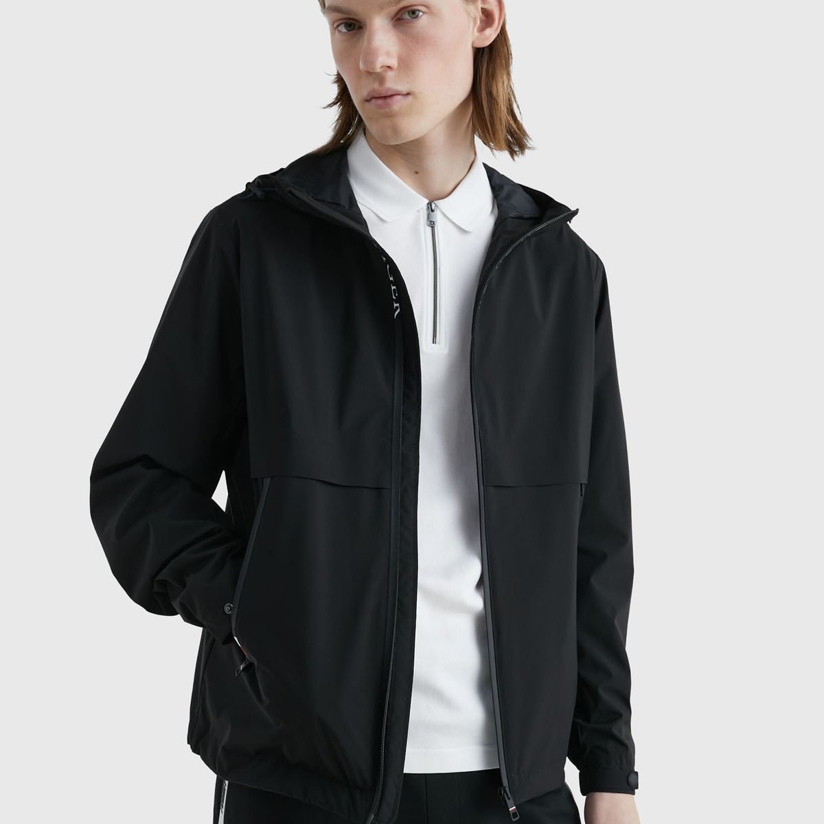 TOMMY HILFIGER - Chaqueta Th Protect Con Gorro Y Cierre Hombre Negro Tommy Hilfiger