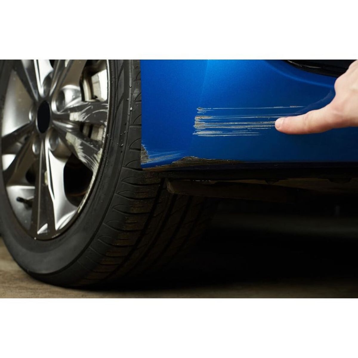 GENERICO - Marcador para rayones en carro moto casco y demas color azul