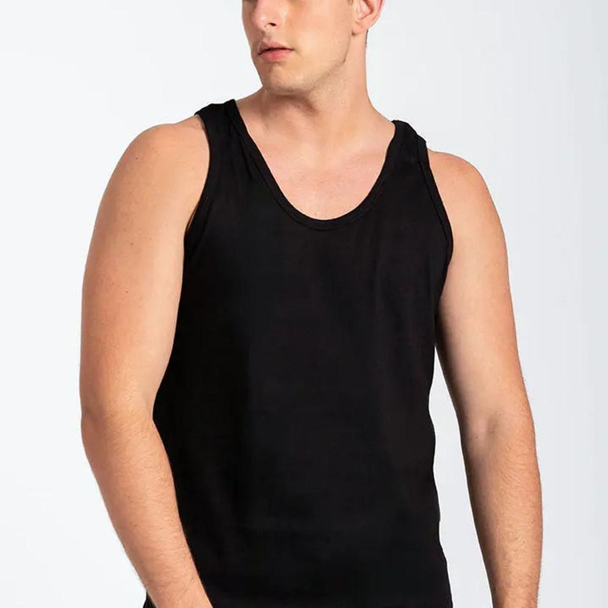DIANE & GEORDI - Camiseta Cuello Redondo 2522 - Negro