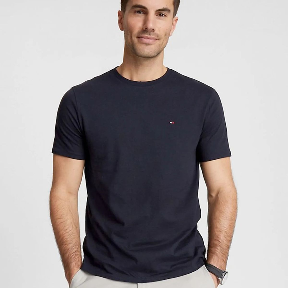 TOMMY HILFIGER - Camiseta Azul Oscuro Slim Fit Esencial Para Hombre Tommy Hilfiger