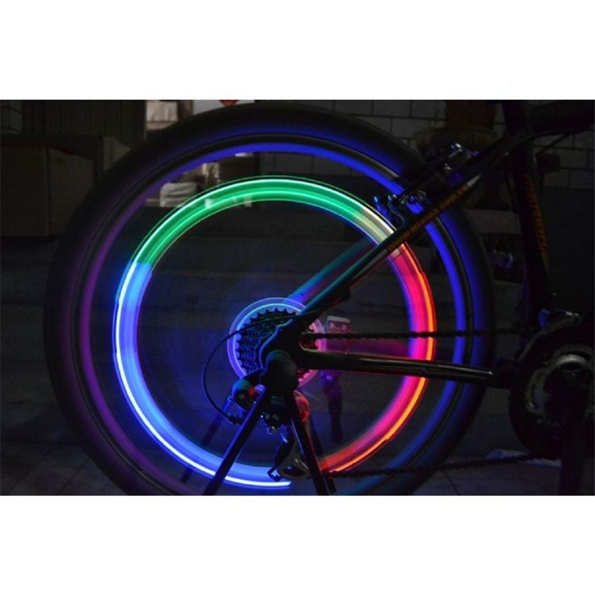 UNIVERSAL - Dos Tapa Valvulas Luz Led Neon Carro Moto RGB Multicolor