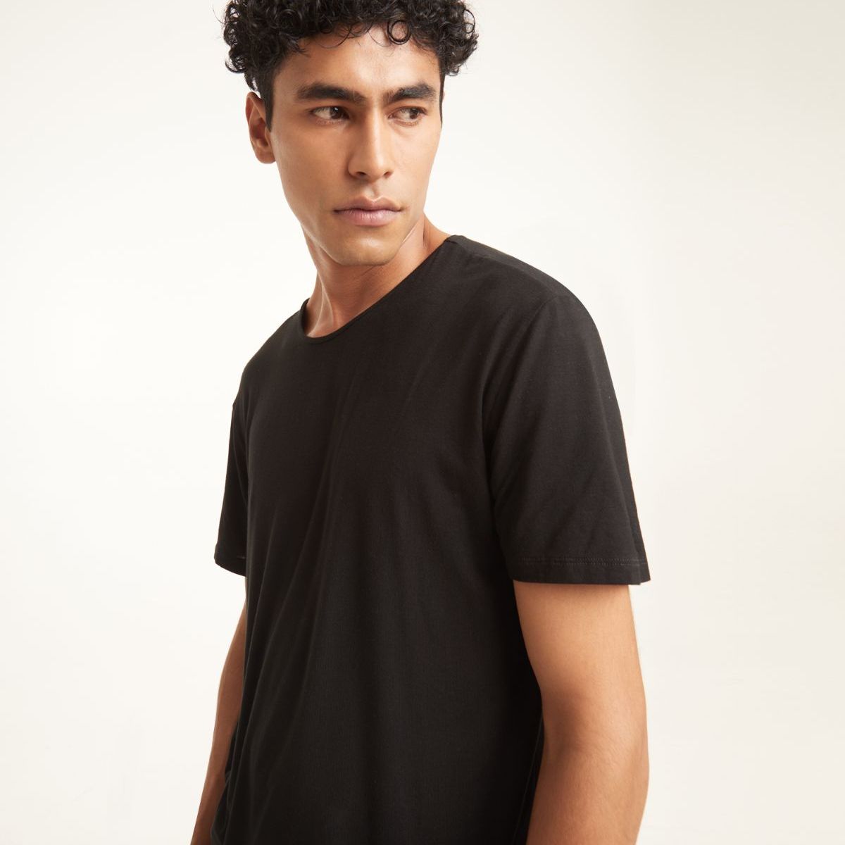 SEVEN SEVEN - Camiseta De Hombre  Color Negro Marca Seven Seven #45090993