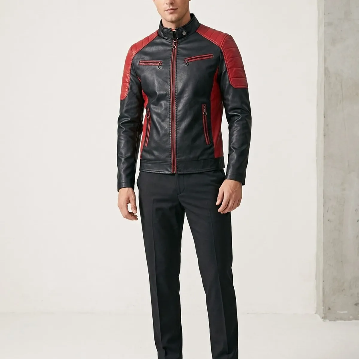 THE CLOTHING COMPANY - Chaqueta Hombre Cuero Sintético Lineas-Negro