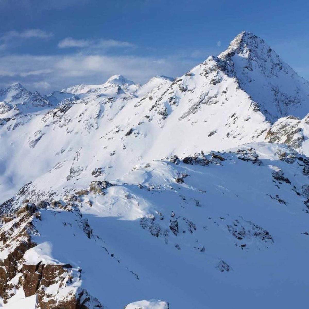 GENERICO - The Alps - Los Alpes (t.d)
