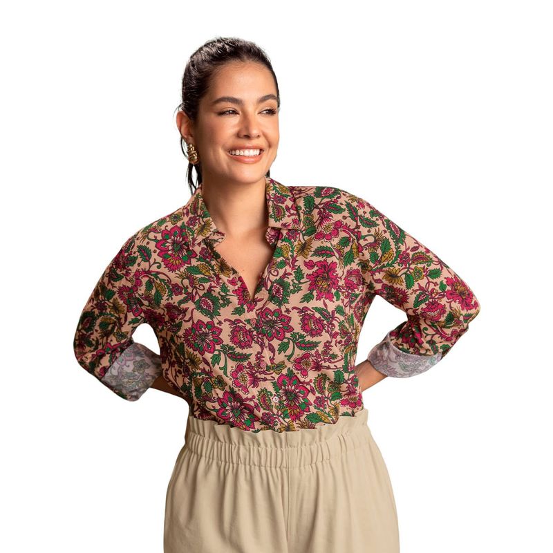LEONISA - Blusa manga larga con charretera y botón