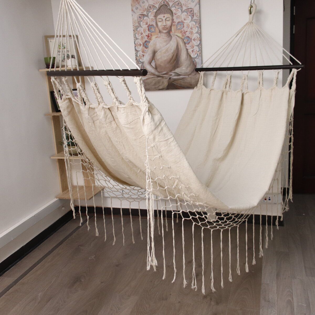 GENERICO - Hamaca en Algodón con flecos Artesanal con Soporte de Madera Beige