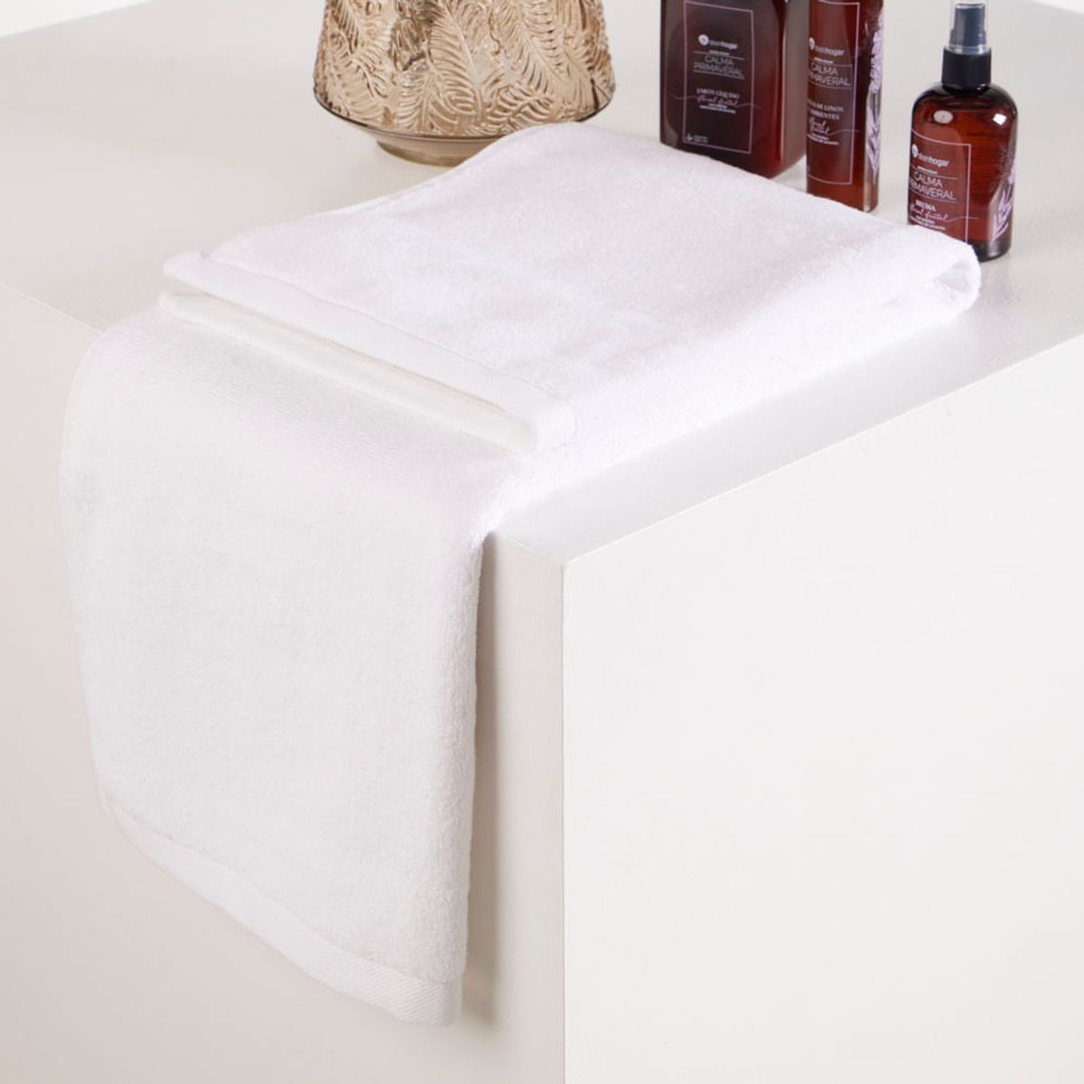 DISTRIHOGAR - Toalla de Manos Basil 630 gr Algodón 50 x 80 cm