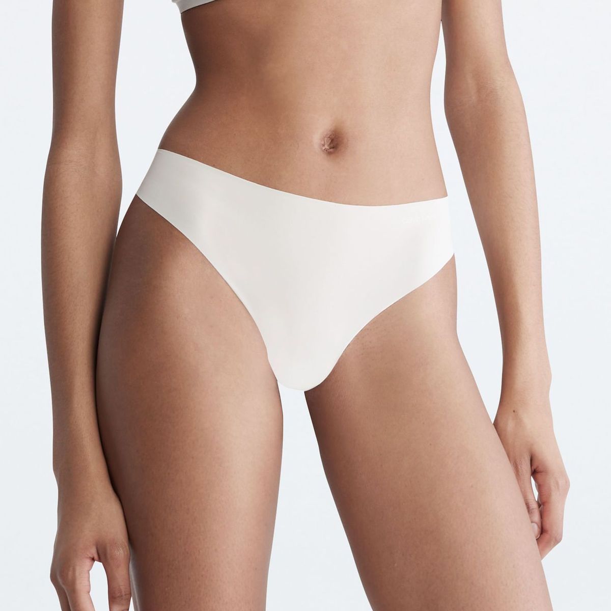CALVIN KLEIN - Pantie Tipo Tanga Clásica Para Mujer Calvin Klein