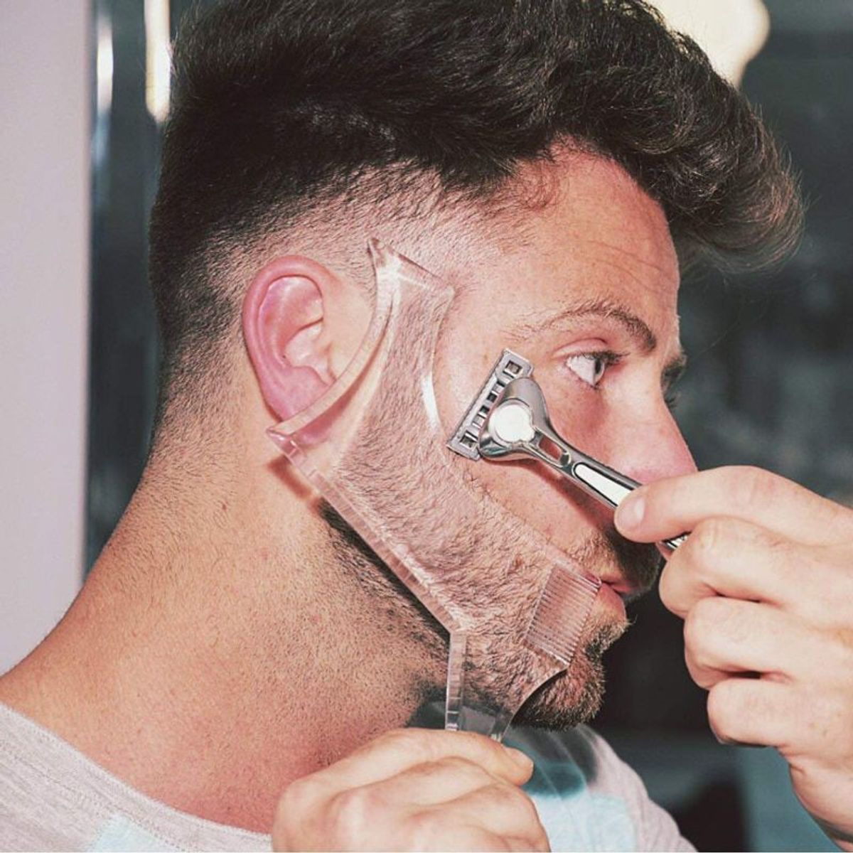 GENERICO - Plantilla Para Dar Forma  La barba color transparente