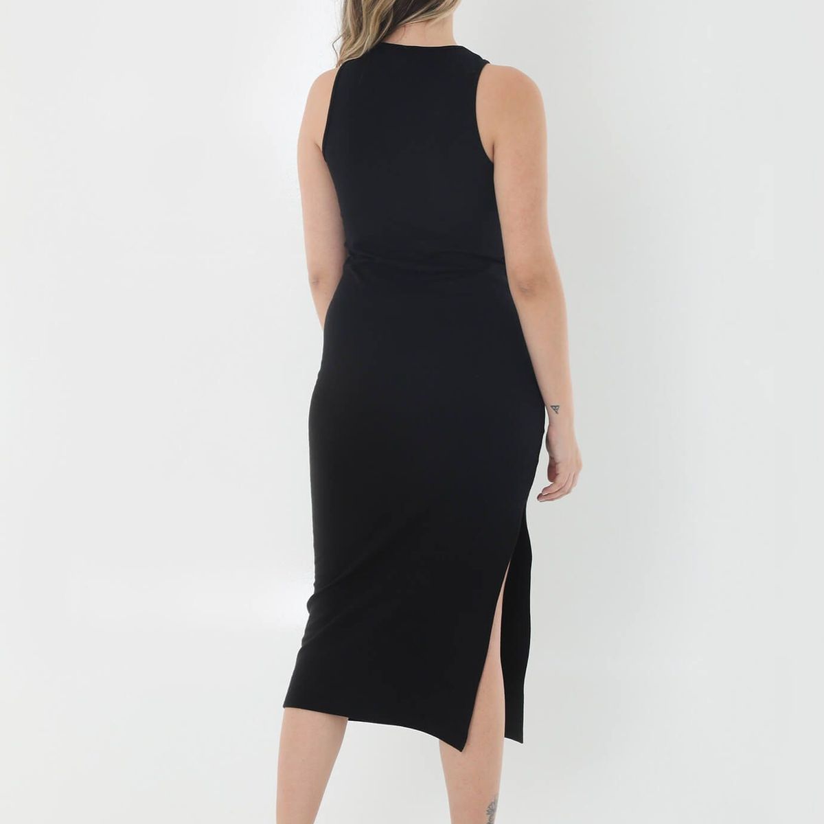 BELIFE - Vestido Midi Negro Manga Sisa Con Abertura En Frente Para Mujer Belife.-
