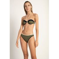 Vestidos de baño hasta 40%