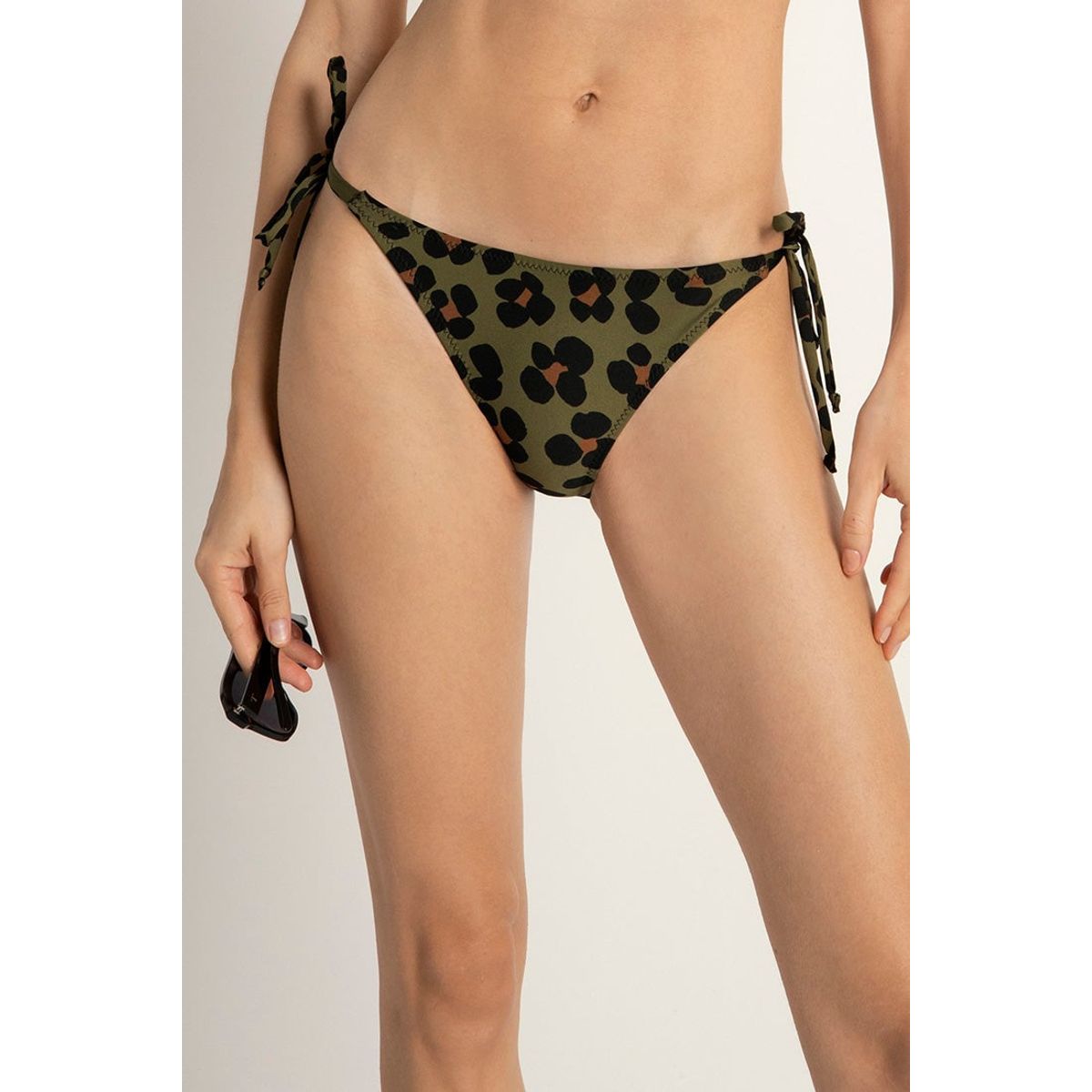 TOUCHE BALNEAIRE - Traje de baño Panty Para Dama  Marca Touche Balneaire Ref 0G52041XS