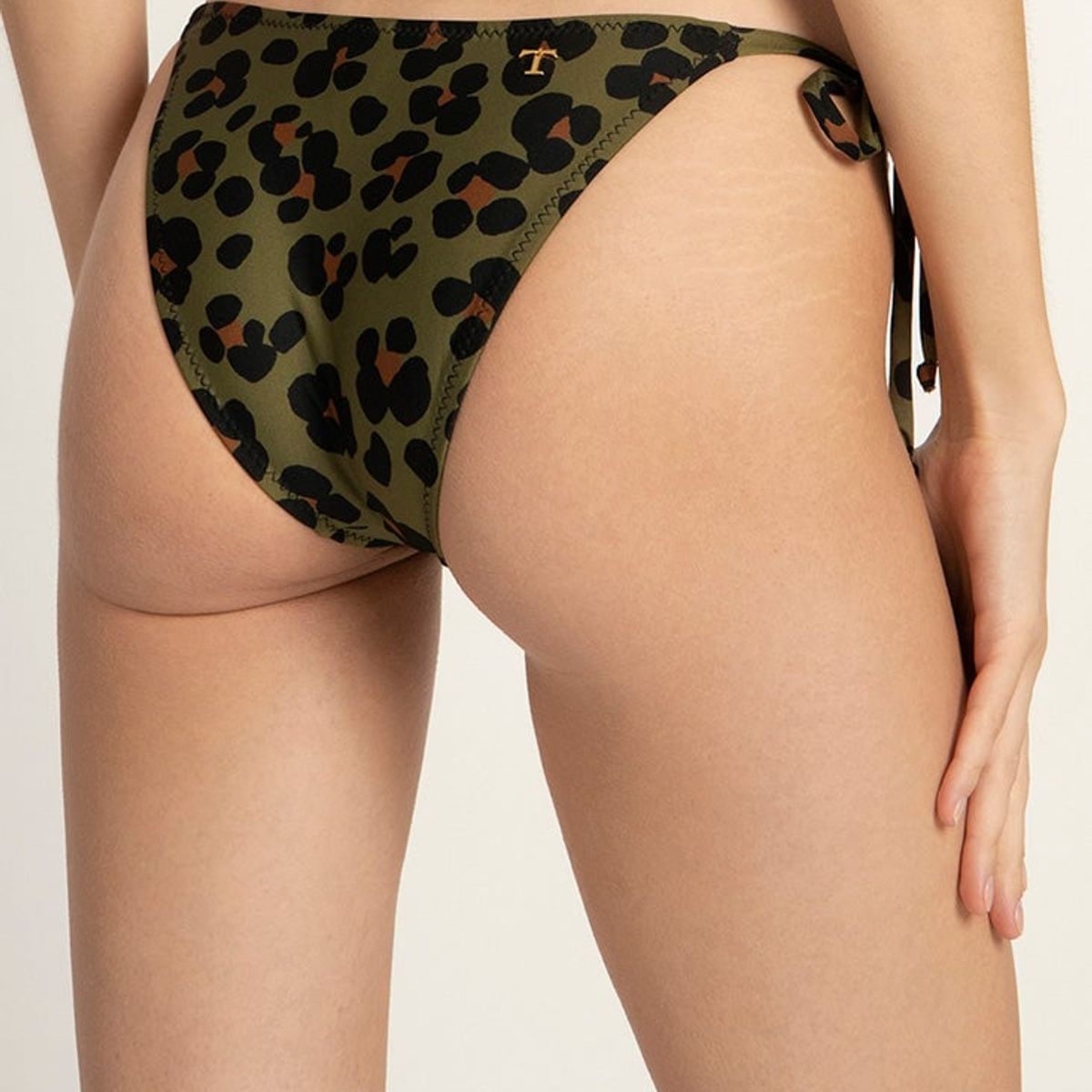 TOUCHE BALNEAIRE - Traje de baño Panty Para Dama  Marca Touche Balneaire Ref 0P52041XS