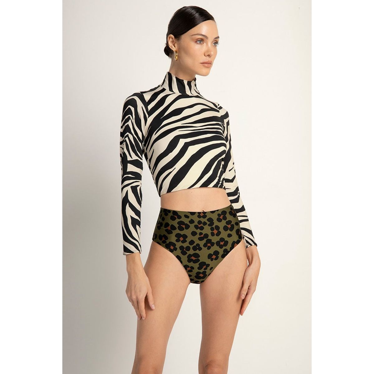 TOUCHE BALNEAIRE - Top deportivo manga larga Dama  Marca Touche Balneaire Ref 0Q52041