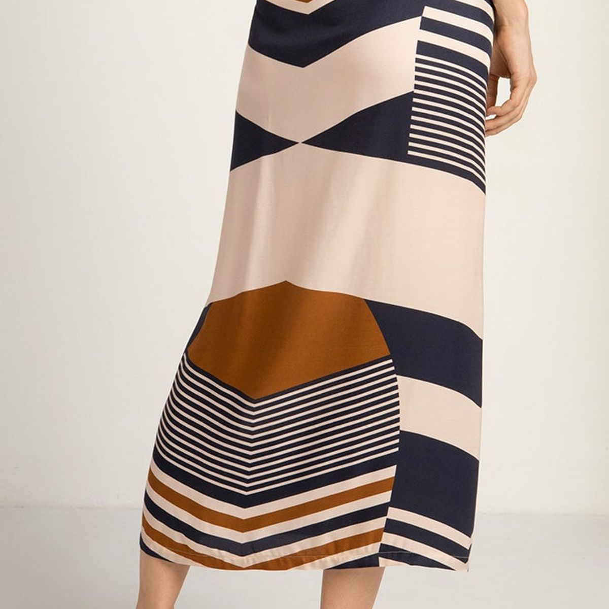 TOUCHE BALNEAIRE - Falda de Playa Para Dama  Marca Touche Balneaire Ref 0F43041